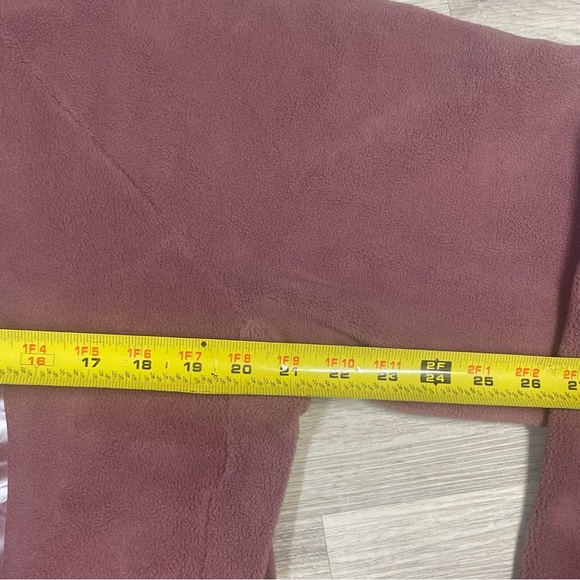 Uniqlo Men's Maroon Fleece Jacket BNWT size M - Picture 10 of 10